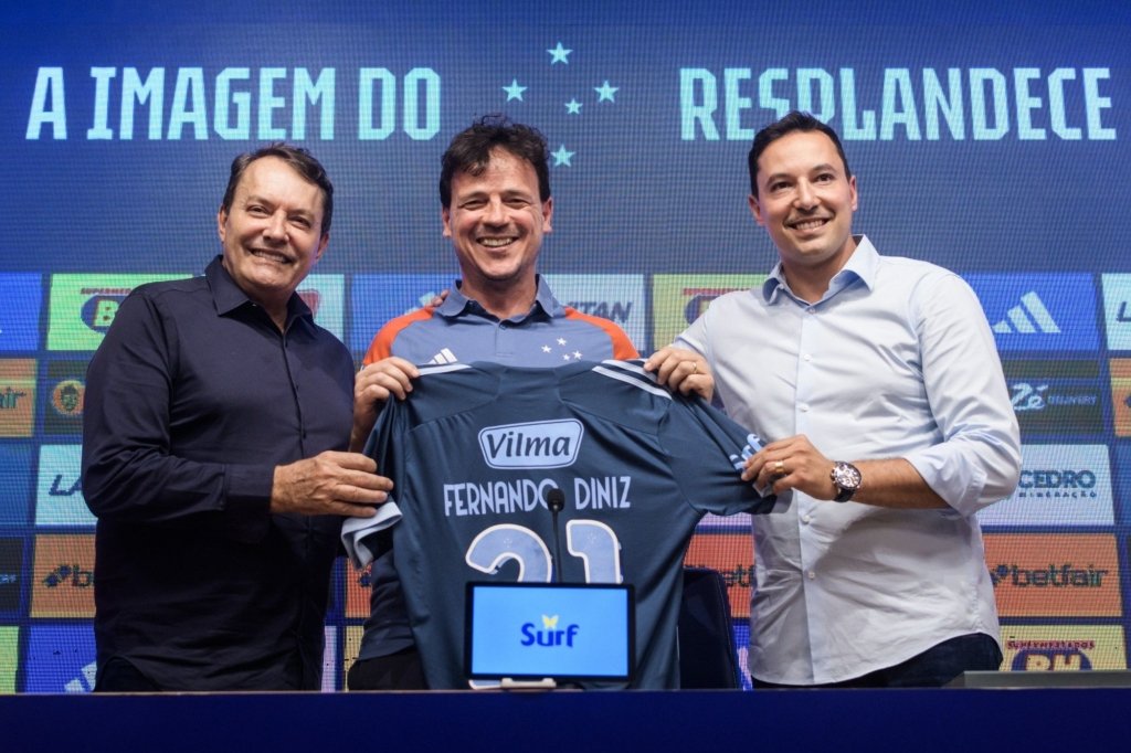 Fernando Diniz é apresentado no Cruzeiro