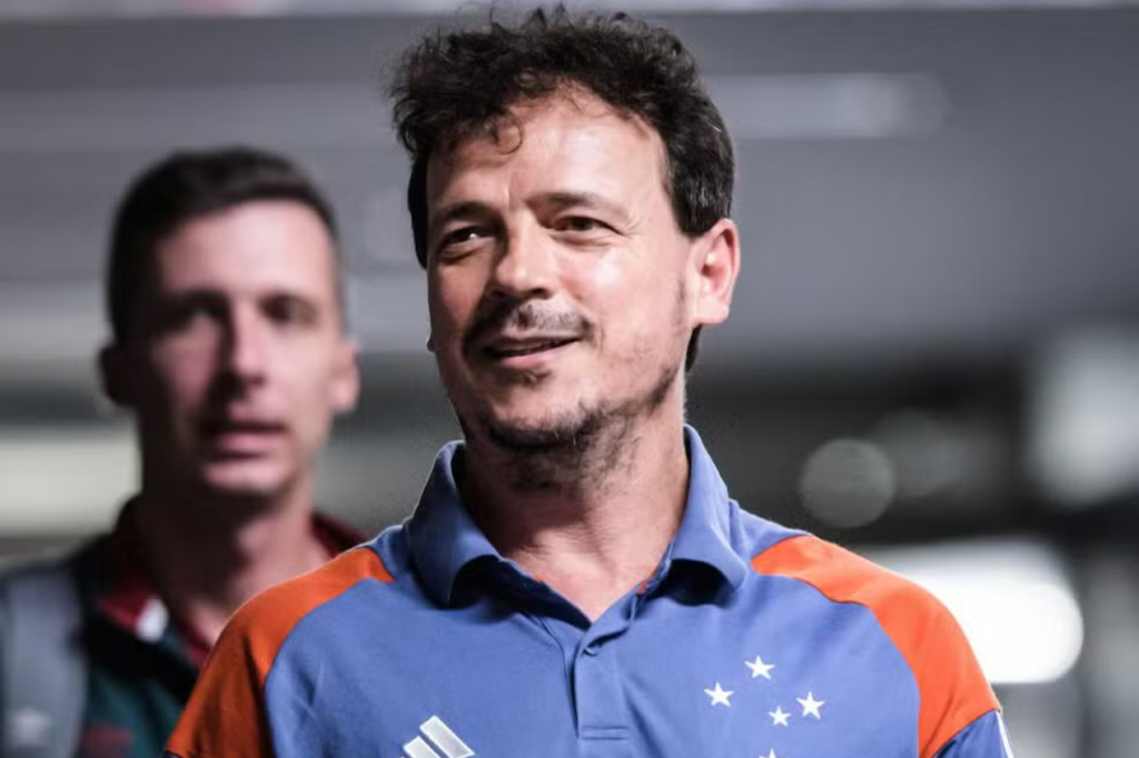 Fernando Diniz volta ao radar do Vasco