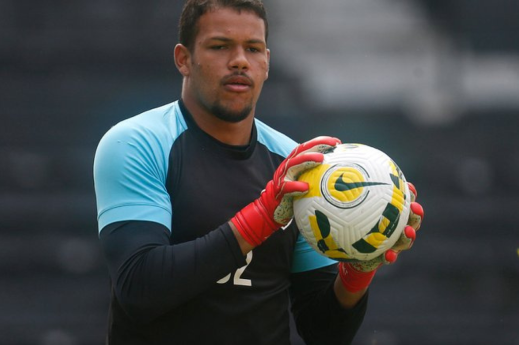 Igo Gabriel pode trocar o Botafogo pelo CSA