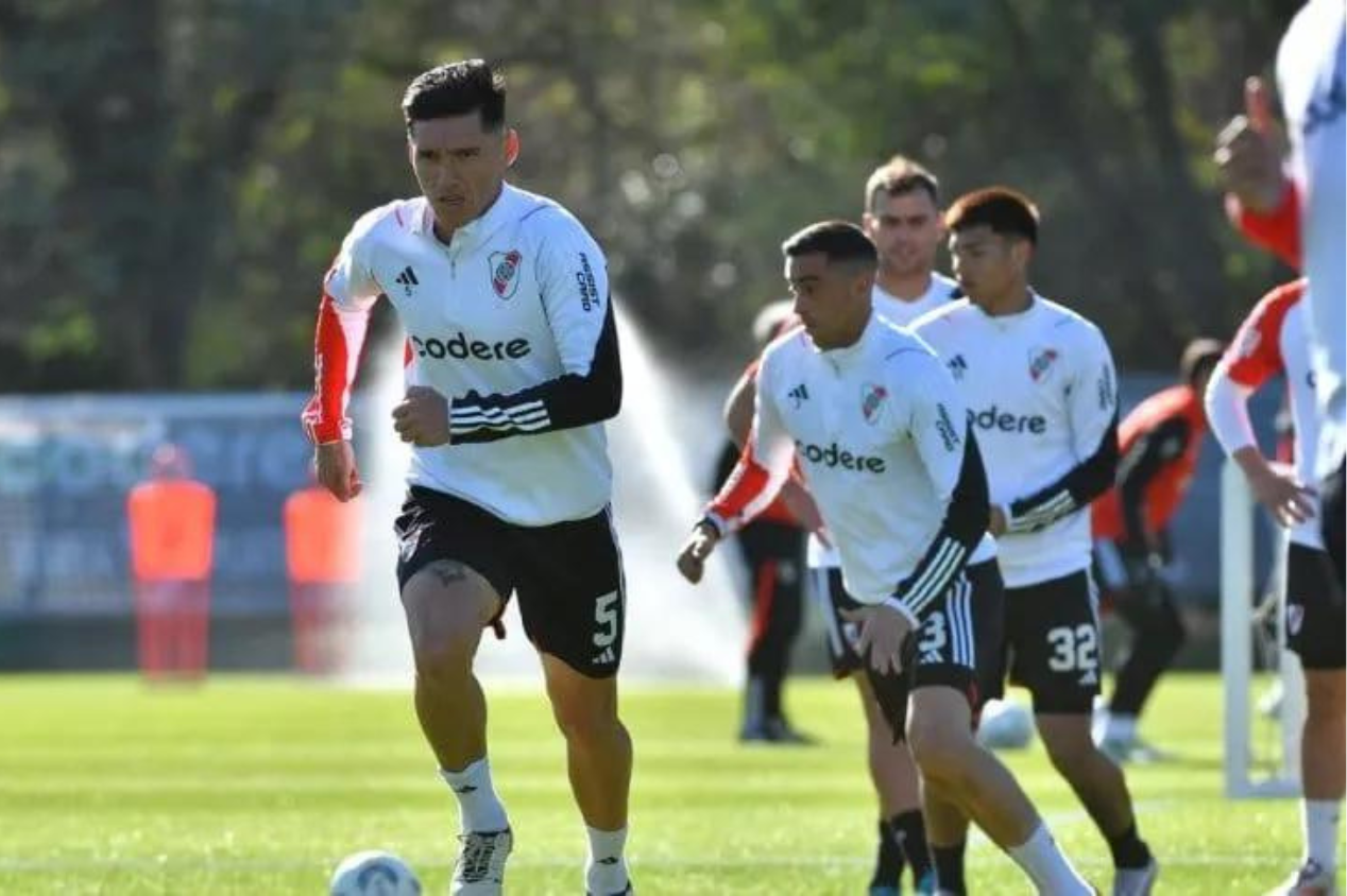 River Plate foca em confronto com o Altético-MG