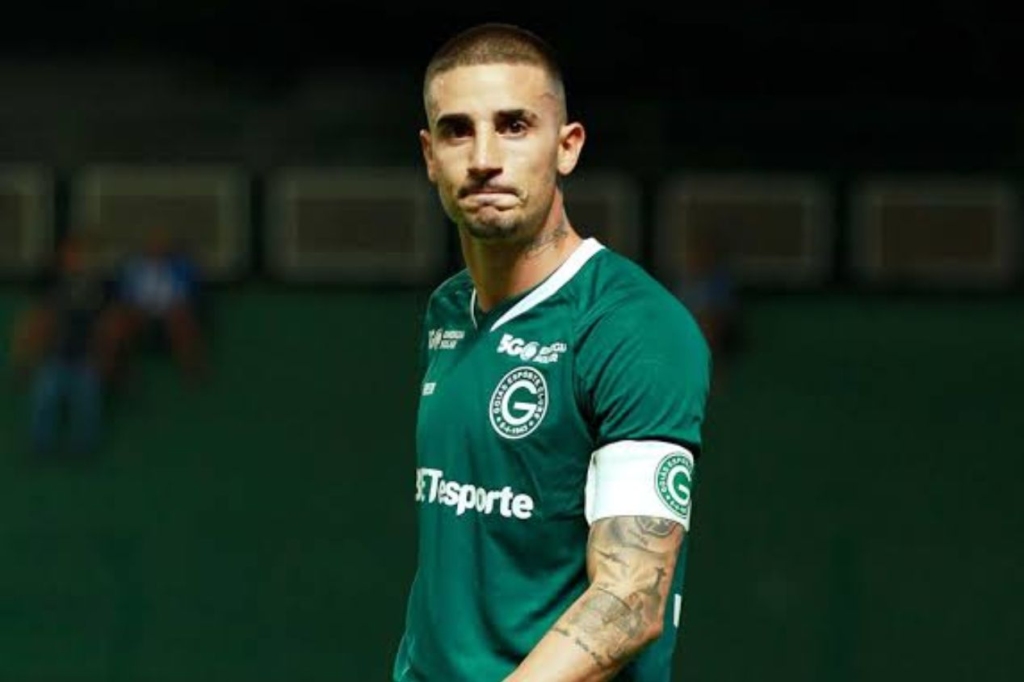 Caso Thiago Galhardo: o que falta para o atacante rescindir contrato com o Goiás