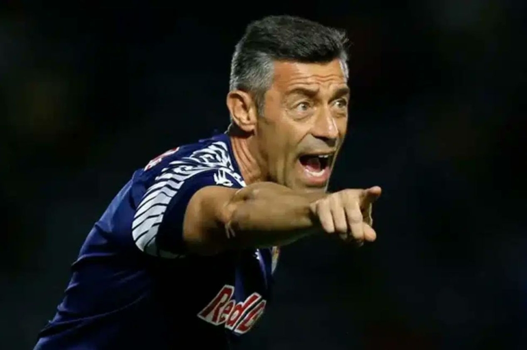 Bastidores: por que demissão de Pedro Caixinha no Bragantino vai além da má campanha no Brasileirão
