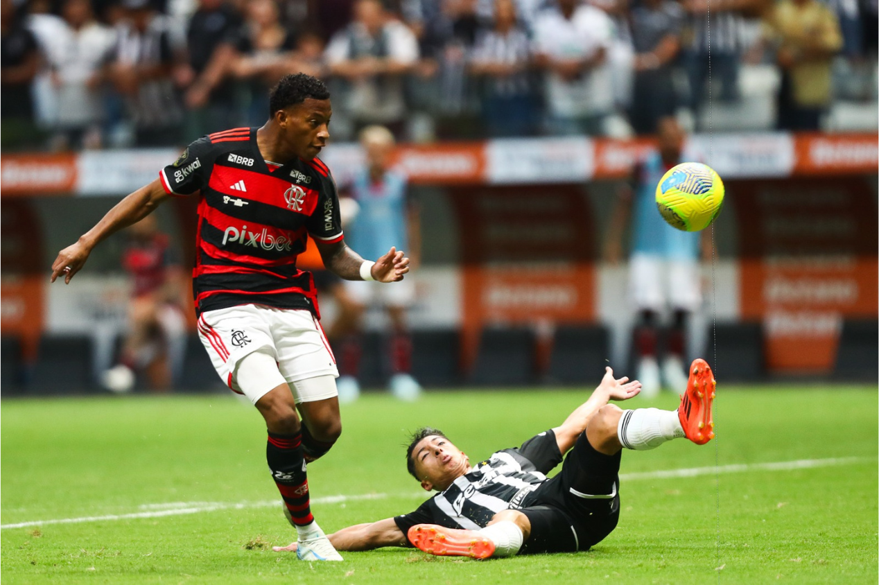 West Ham United nega interesse em Gonzalo Plata, do Flamengo