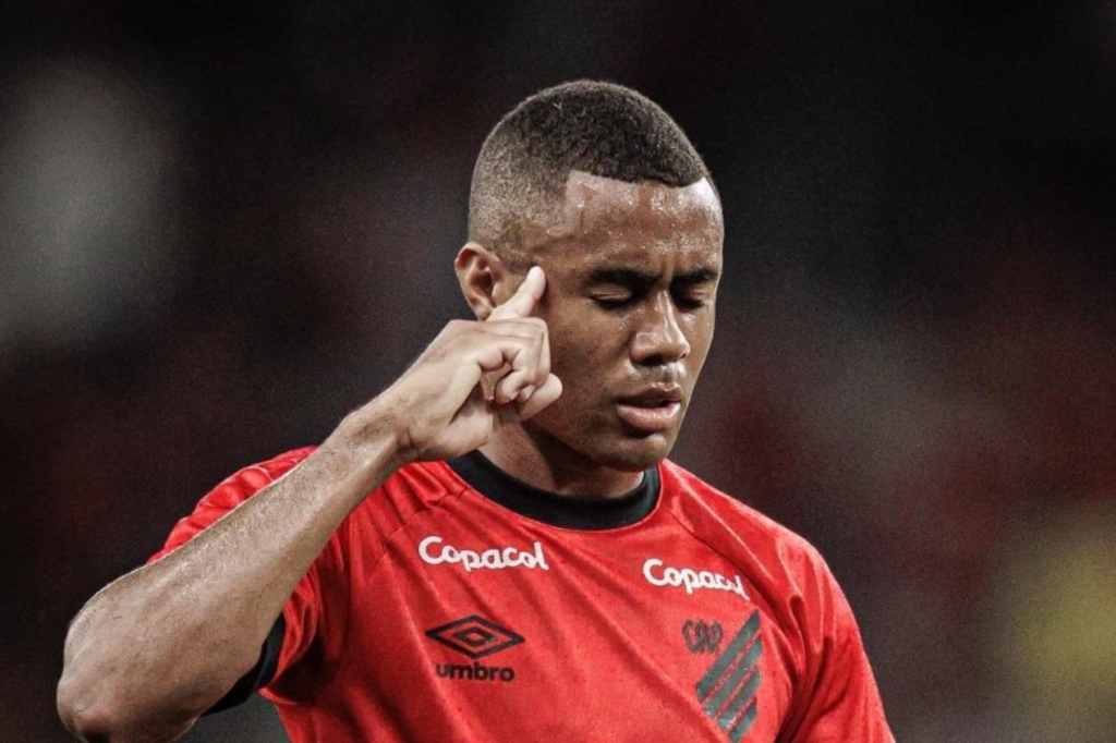 Erick é contratado pelo Bahia