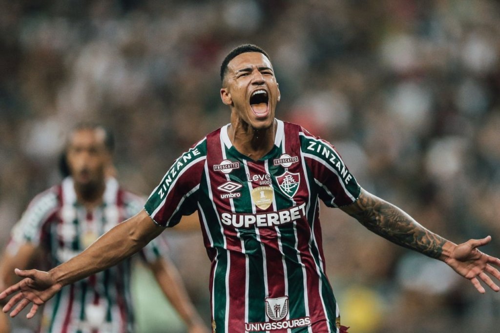 Interesse de clube espanhol por Kauã Elias, do Fluminense, esfria; entenda os motivos