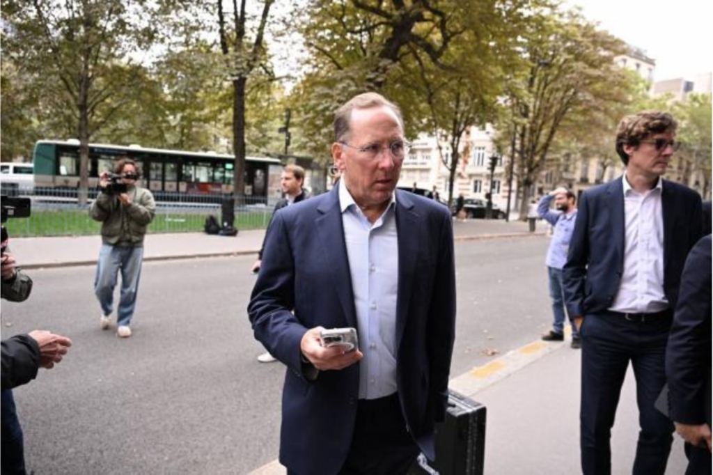 John Textor na chegada à reunião na DNCG: Lyon está rebaixado provisoriamente