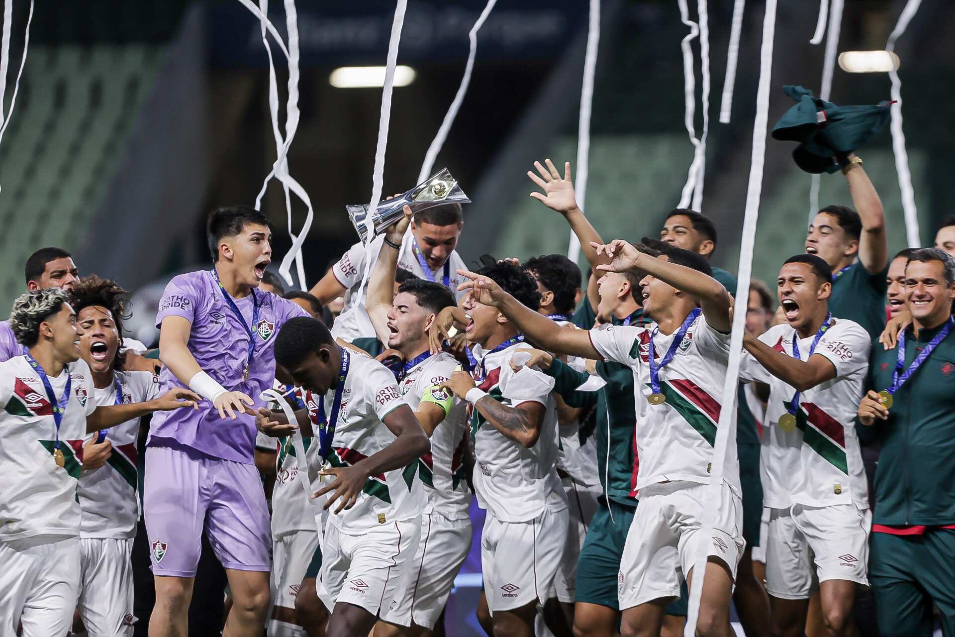 Jogadores campeões do Brasileirão Sub-17 reforçam elenco do Fluminense na Copinha 2025