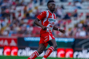 Diber Cambindo está no radar de dois times brasileiros