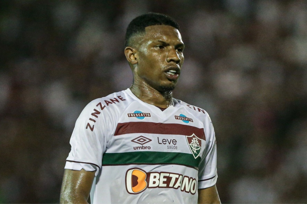 O Fluminense está próximo de sofrer um transfer ban, por conta de uma dívida com o Itaboraí pela compra de Lelê