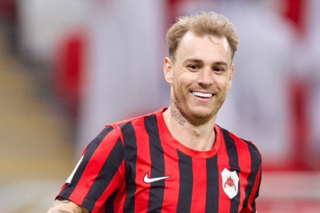 Roger Guedes está na mira do Flamengo para a temporada 2025