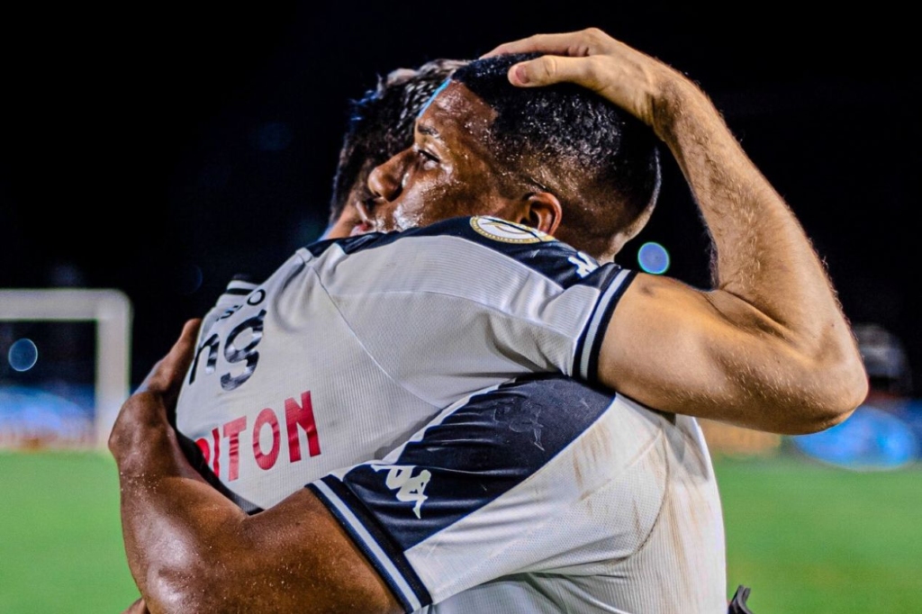 Vasco recusa proposta de clube do Catar por Leandrinho; saiba detalhes