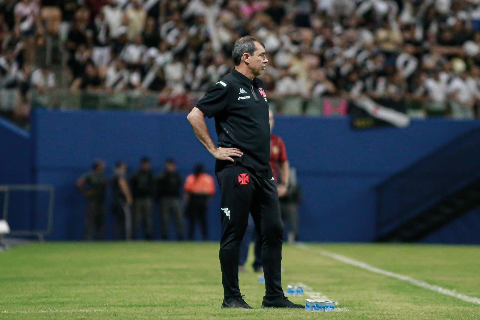 Fábio Carliee conseguiu duas vitórias em dois jogos no Vasco