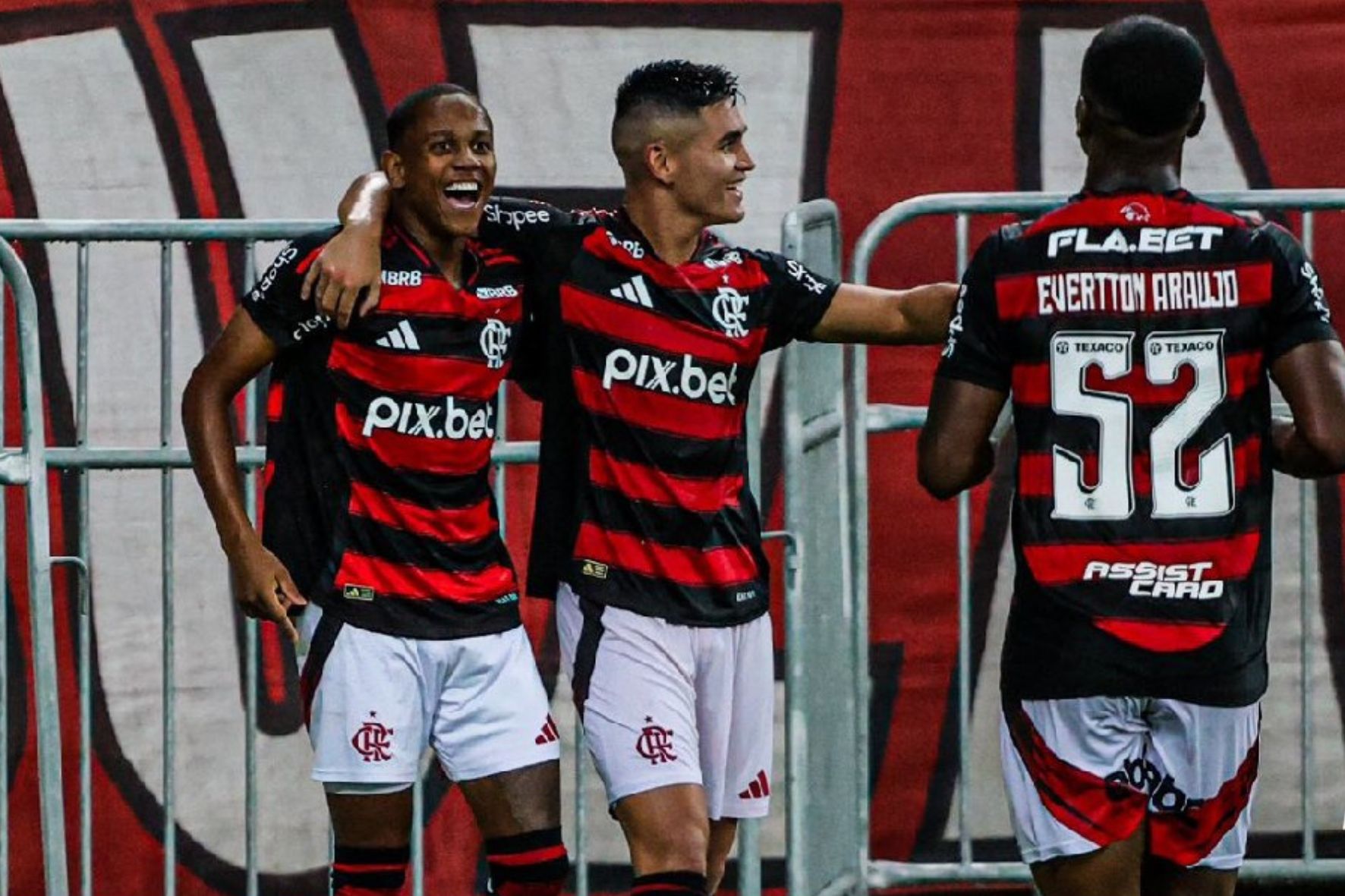 O Flamengo venceu o Sampaio Corrêa por 2 a 0, pelo Campeonato Carioca