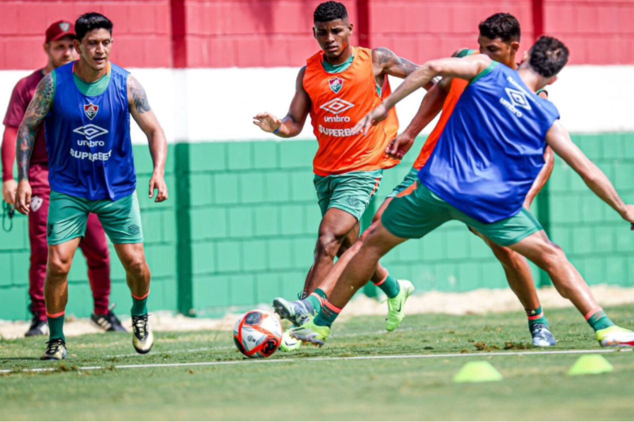 Fluminense unifica elenco para a temporada 2025