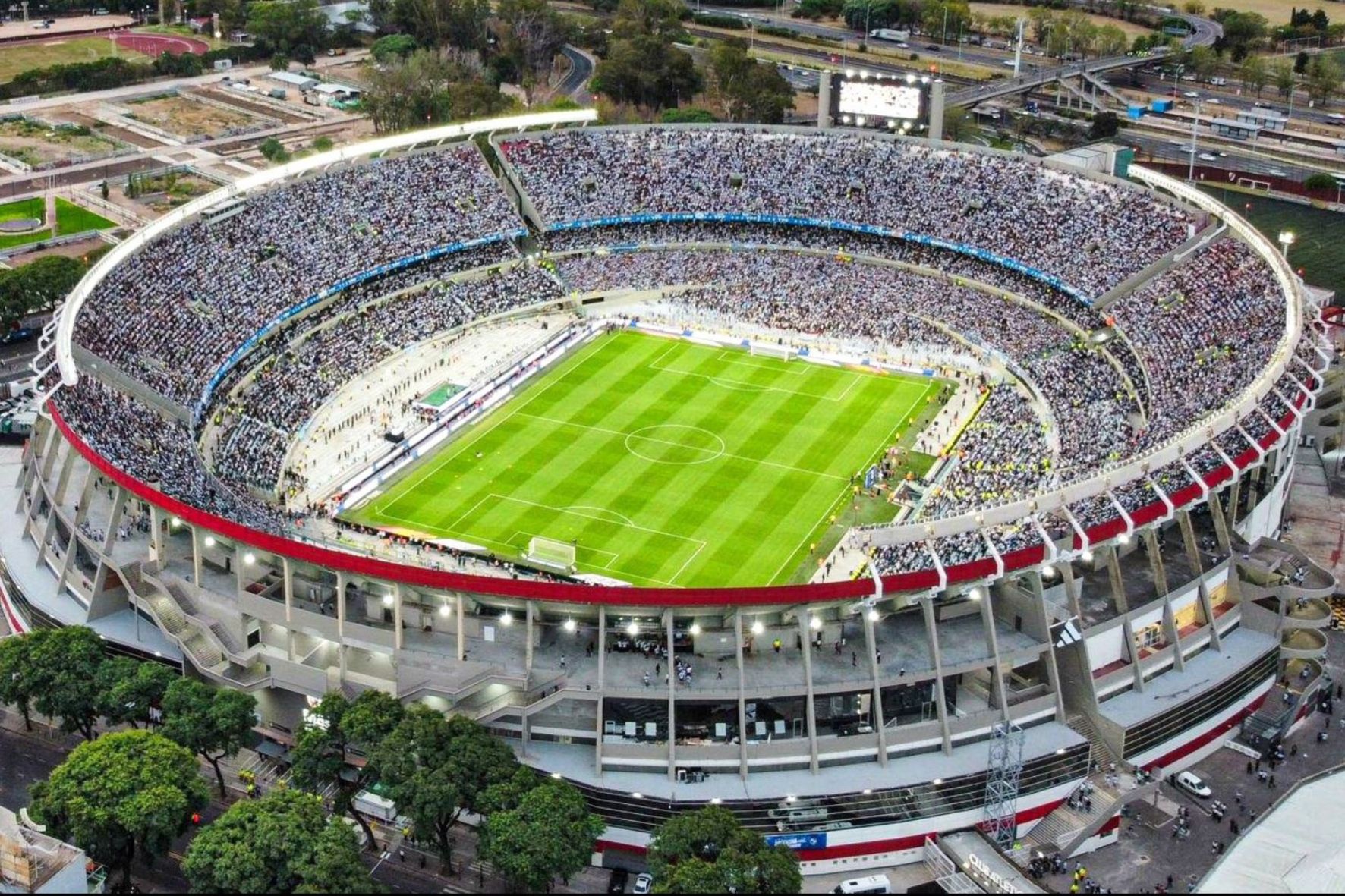 Clássico Argentina x Brasil será disputado no Estádio Monumental de Núñez