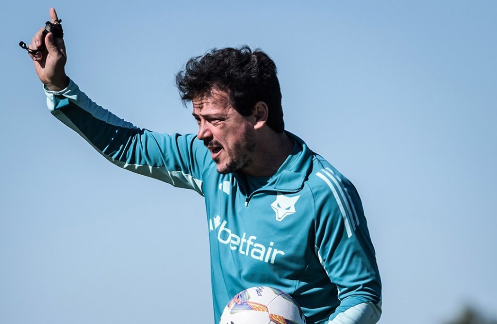 Fernando Diniz entra no radar de clube mexicano