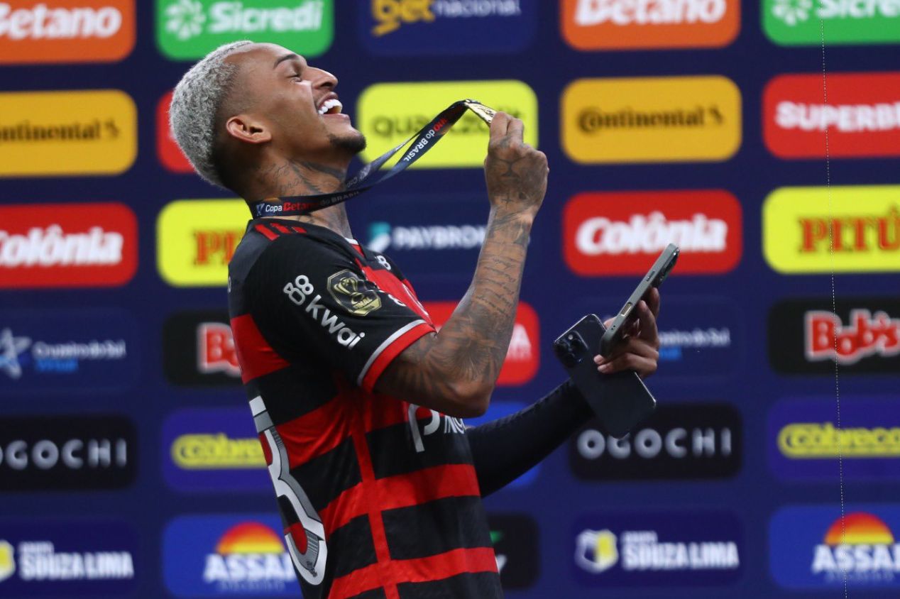 Wesley de saída? O que sabemos sobre o interesse de Everton e Milan pelo lateral do Flamengo