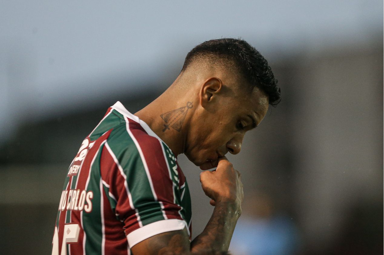 Fluminense empresta Antônio Carlos ao Sport com opção de compra; saiba valores