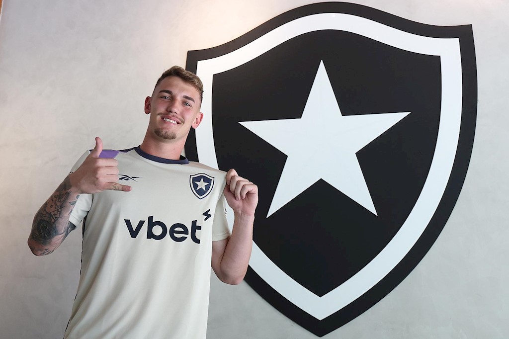 Léo Linck é o novo goleiro do Botafogo