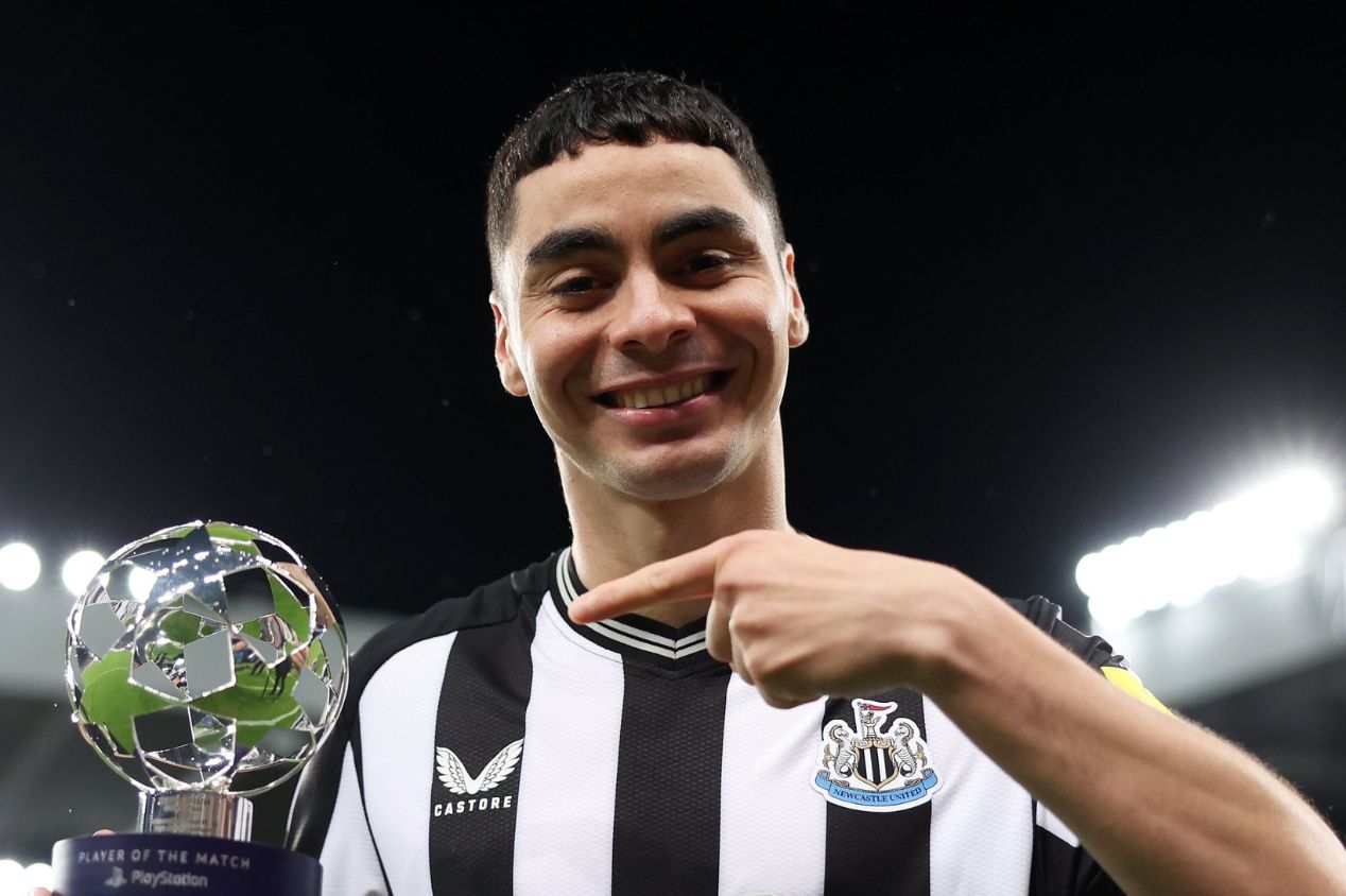 Charlotte FC abre conversas com Newcastle por Miguel Almirón, alvo do Botafogo