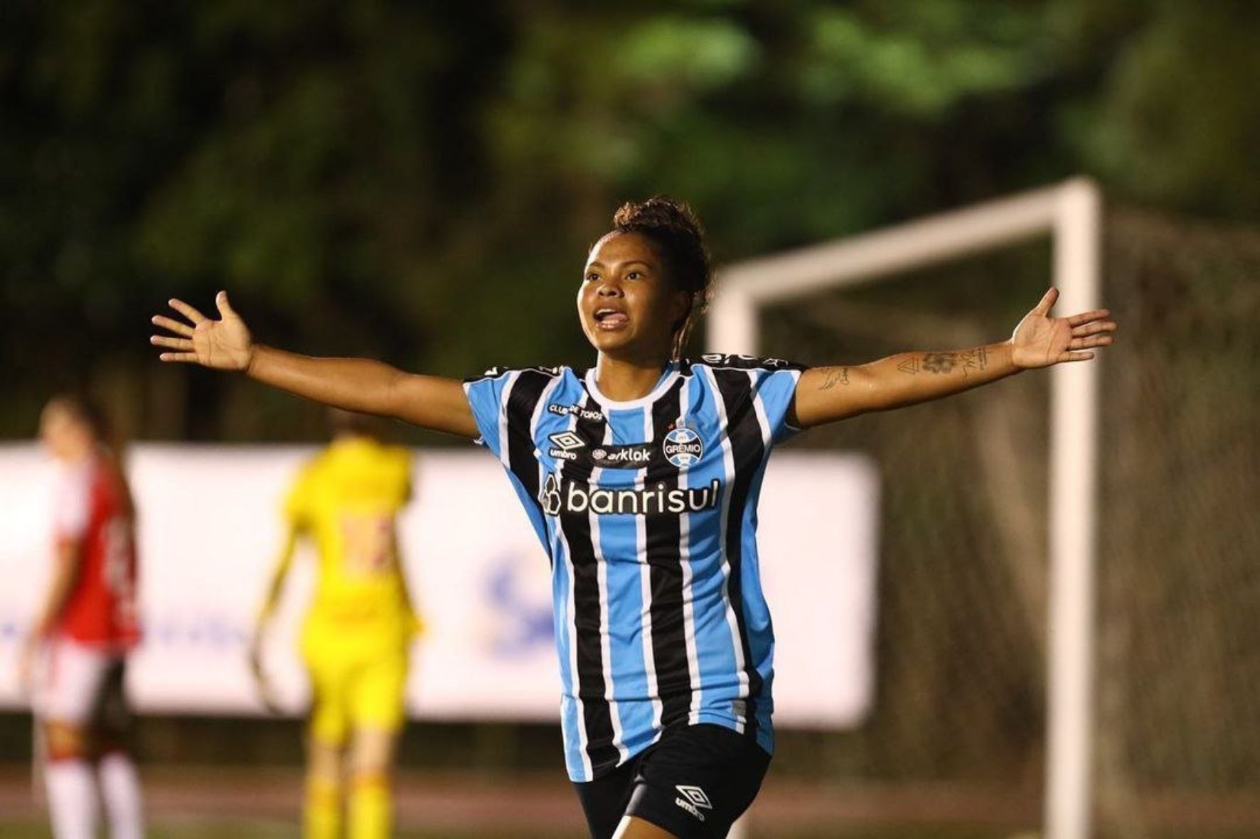 Dayana Rodríguez deixou o Grêmio para reforçar o Corinthians