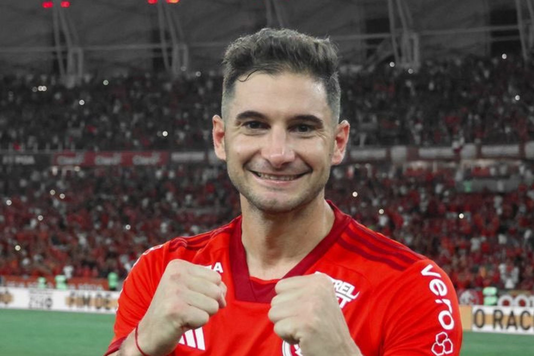 O atacante Lucas Alario está de saída do Internacional e vai reforçar o Estudiantes, da Argentina