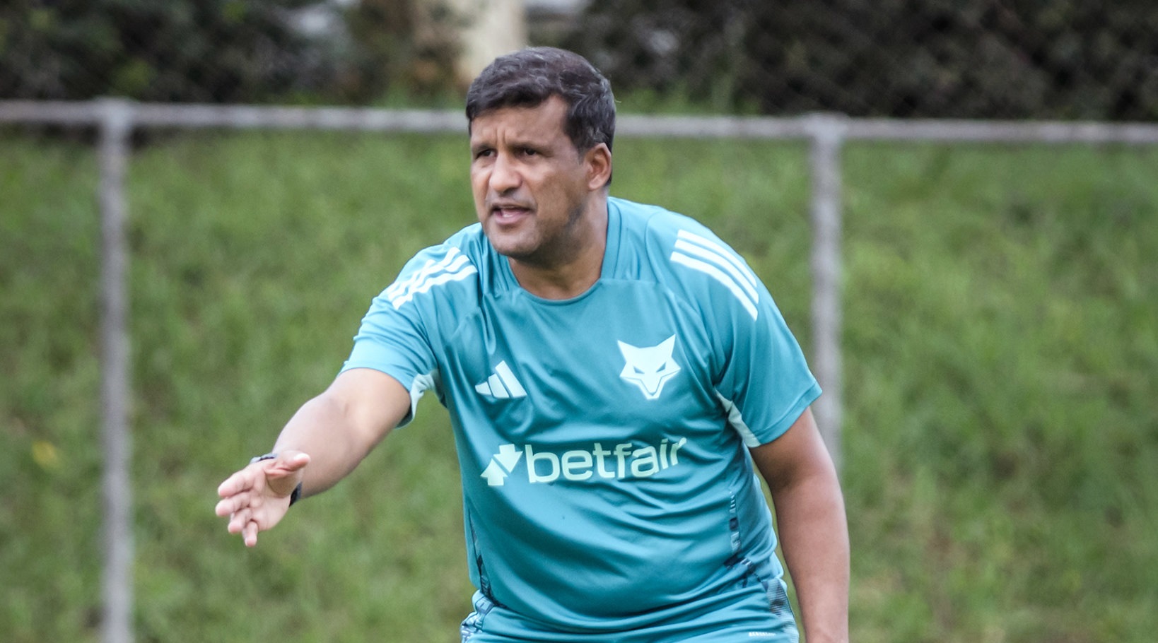 Wesley Carvalho no comando do Cruzeiro