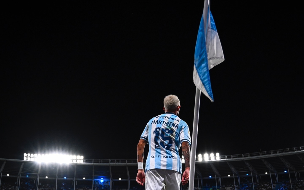 GASTÓN MARTIRENA, LATERAL DO RANCING CLUB, ENTRA NA MIRA DO FLAMENGO.