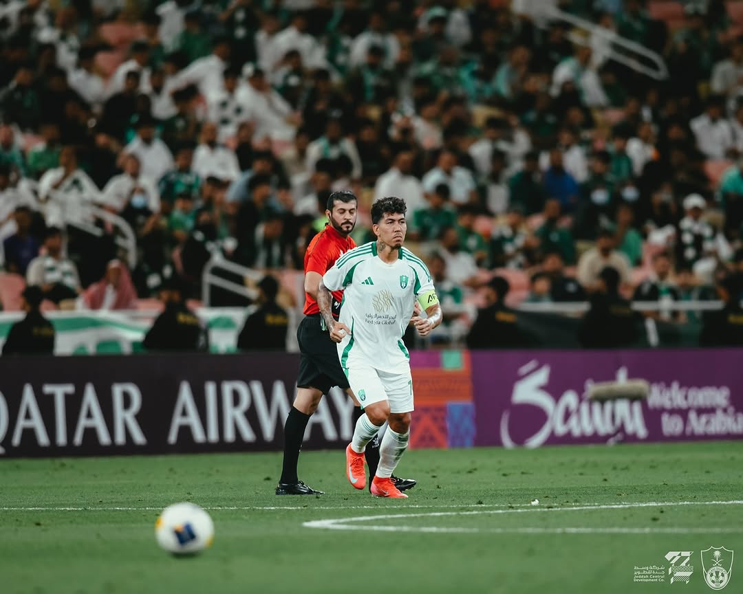 Roberto Firmino vive bom momento na Arábia Saudita