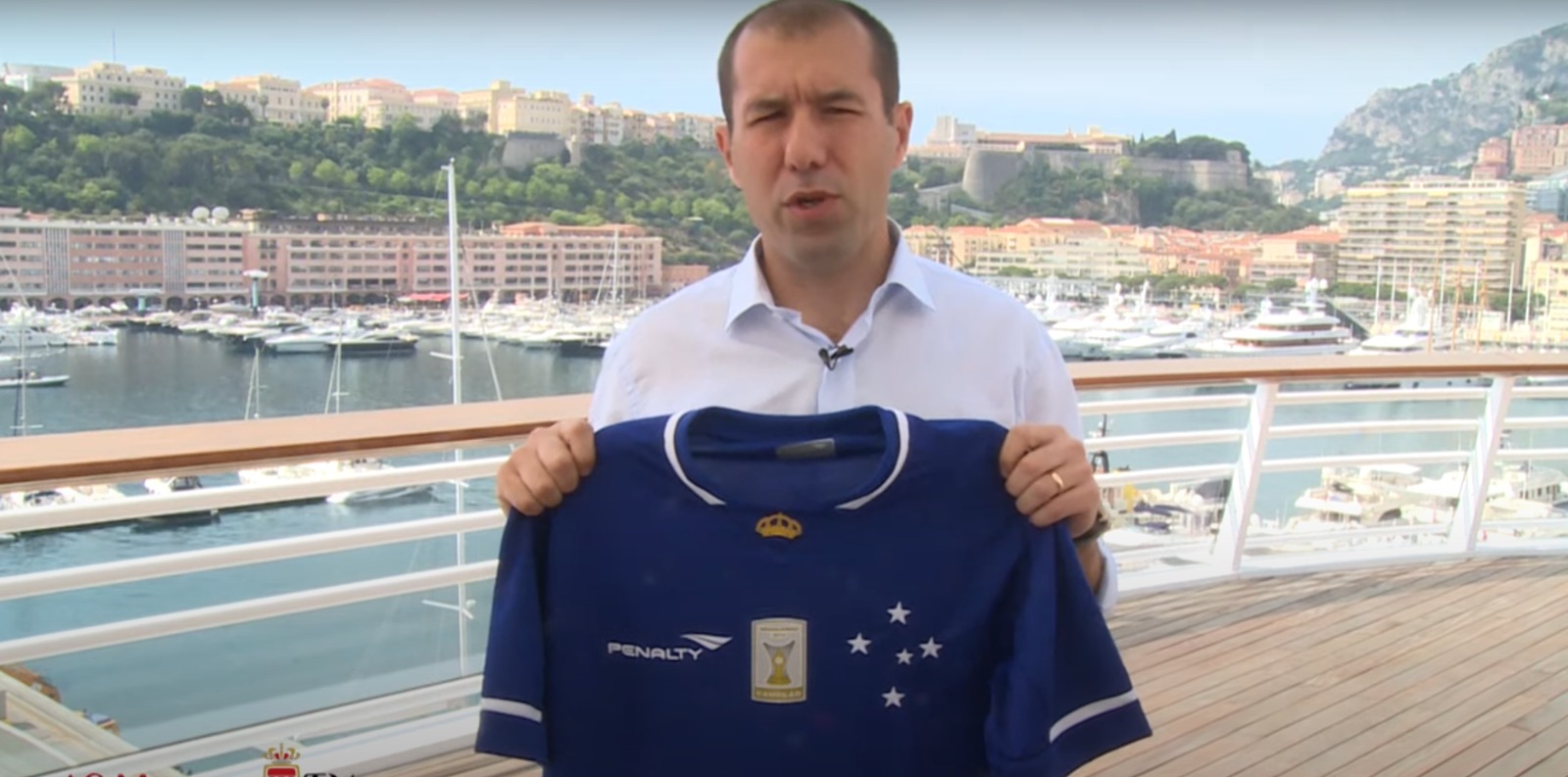 Leonardo Jardim divulgando o Cruzeiro, em 2015