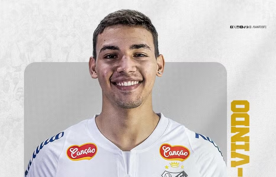 Deivid Washington chegou ao Santos