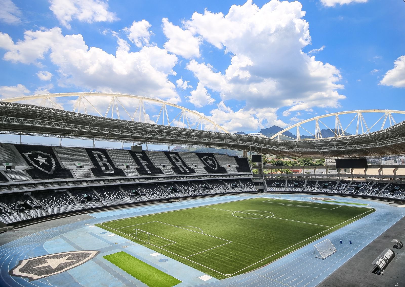 Estádio Nilton Santos recebe primeira semifinal do estadual