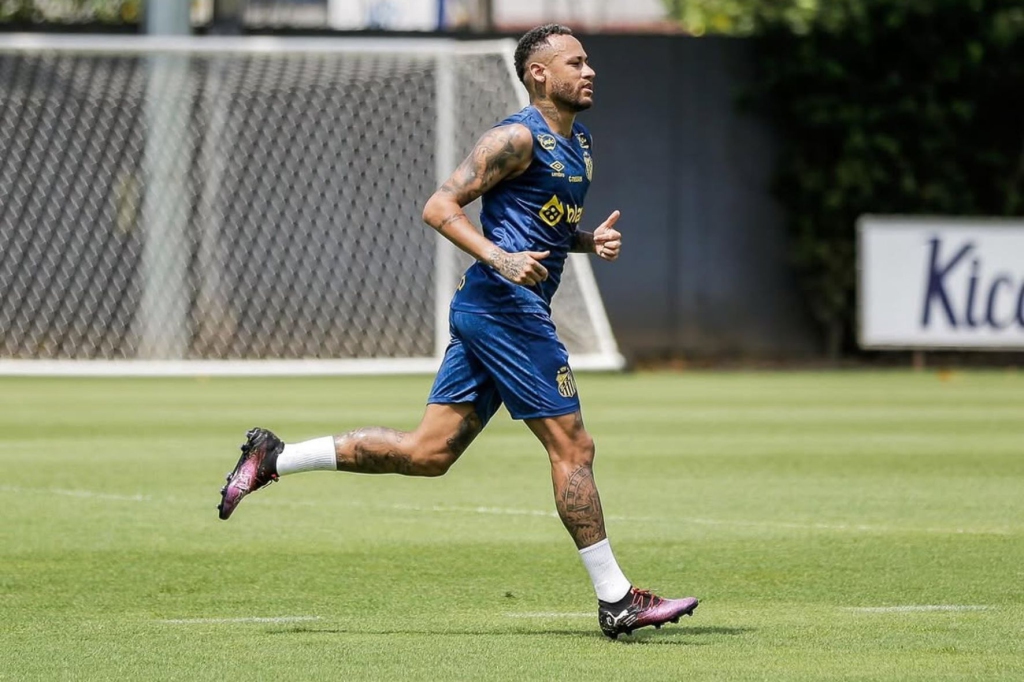 Neymar está fora da estreia do Santos no Campeonato Brasileiro