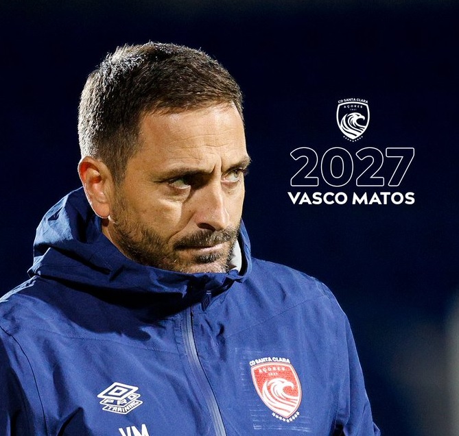 Vasco Matos renovou com o Santa Clara