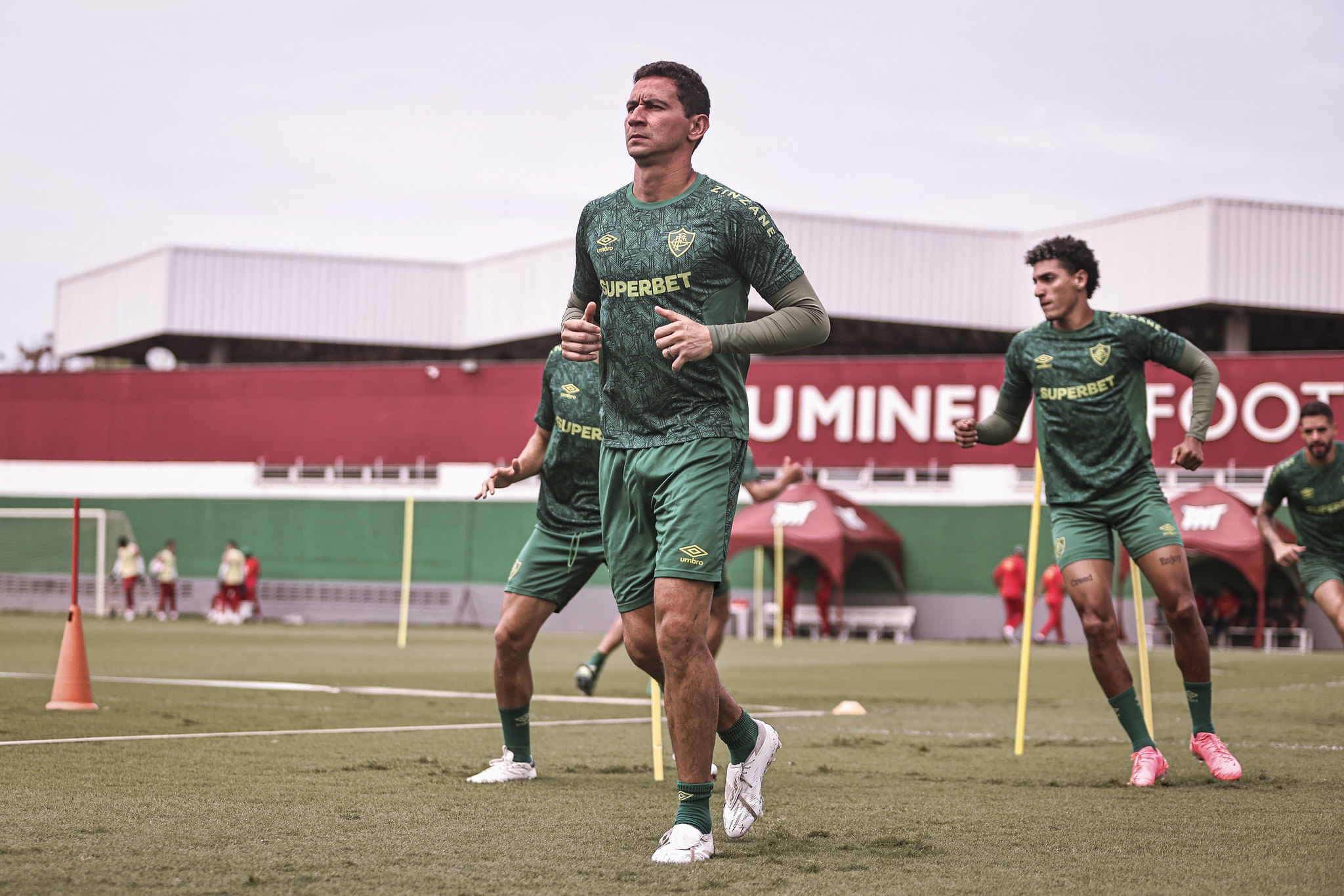 Paulo Henrique Ganso vai realizar procedimento médico e ficará fora dos treinos do Fluminense