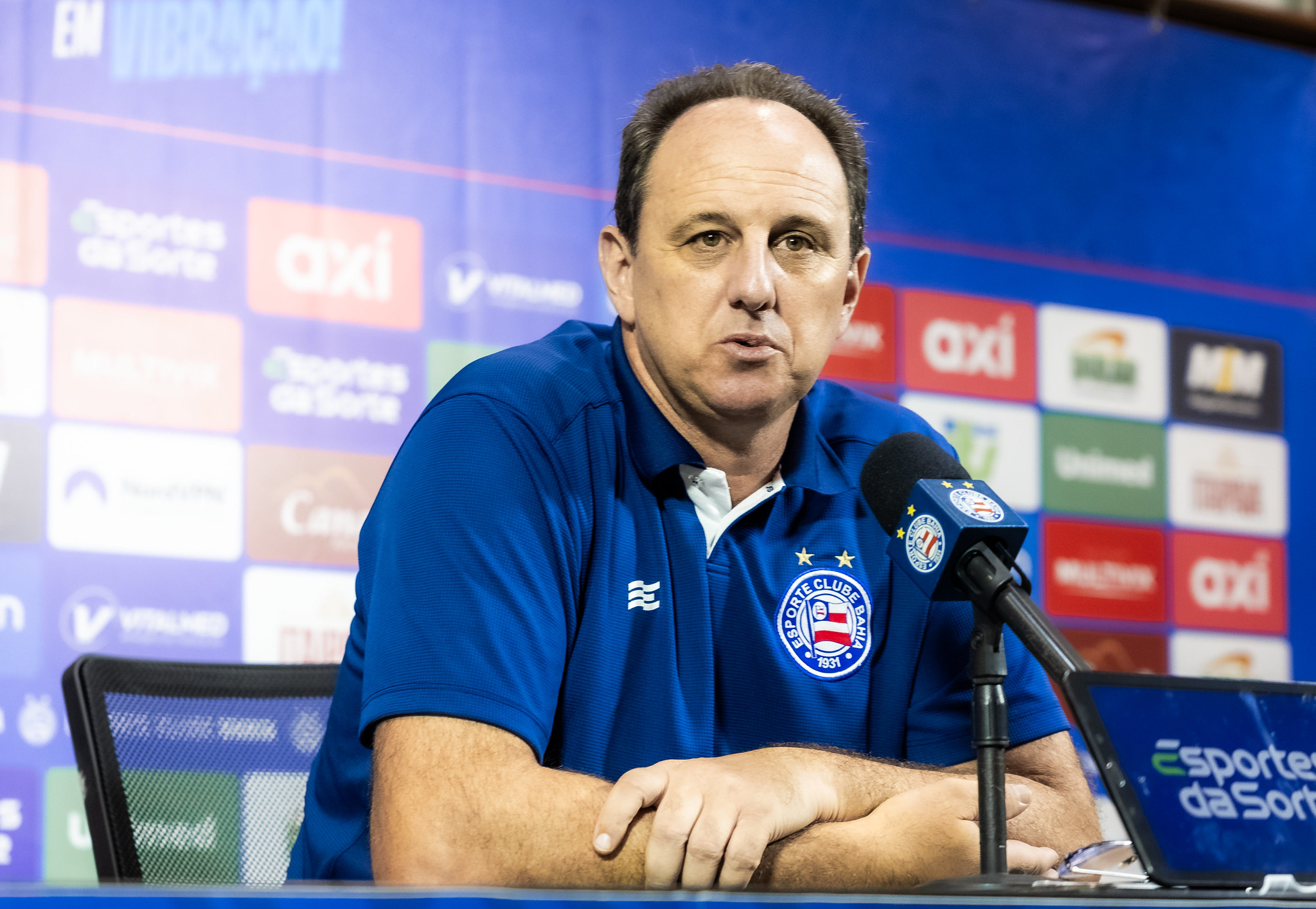 Rogério Ceni tem dúvida na escalação do Bahia