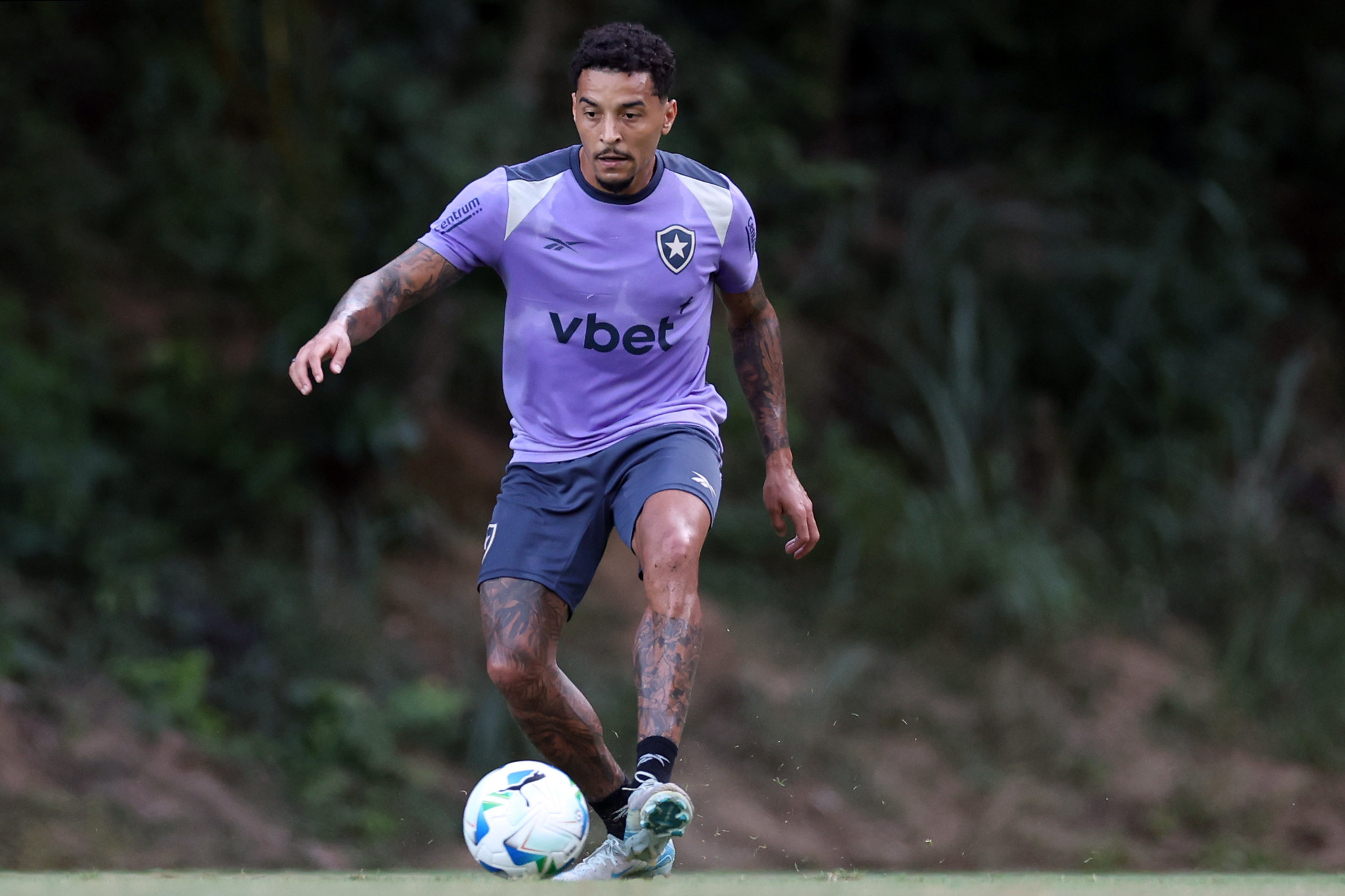 Gregore vai ampliar contrato com o Botafogo