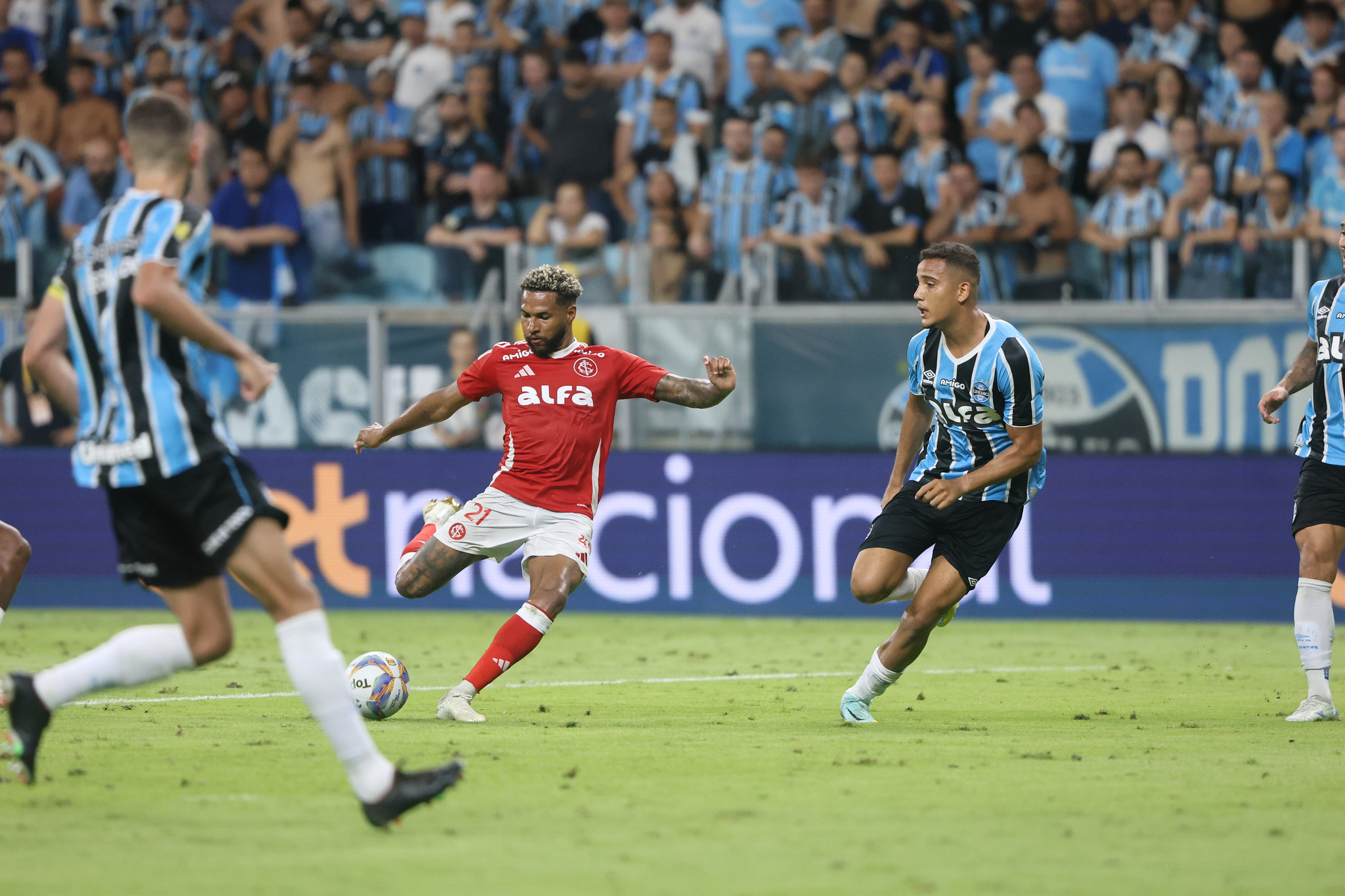 Inter e Grêmio decidem o Gauchão