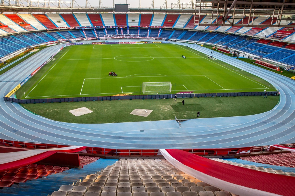 Colômbia x Paraguai: equipes se enfrentam pelas Eliminatórias