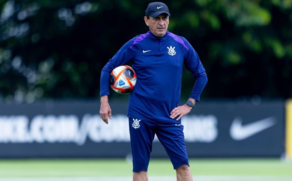 Ramón Díaz, técnico do Corinthians
