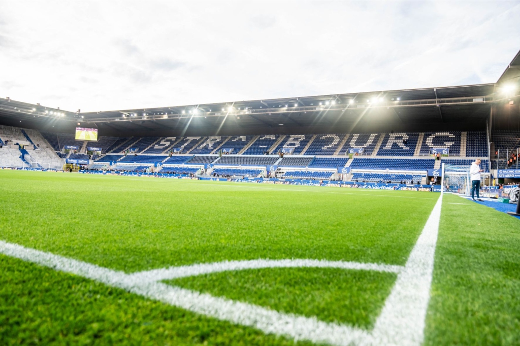 Strasbourg x Lyon: equipes se enfrentam pelo Campeonato Francês