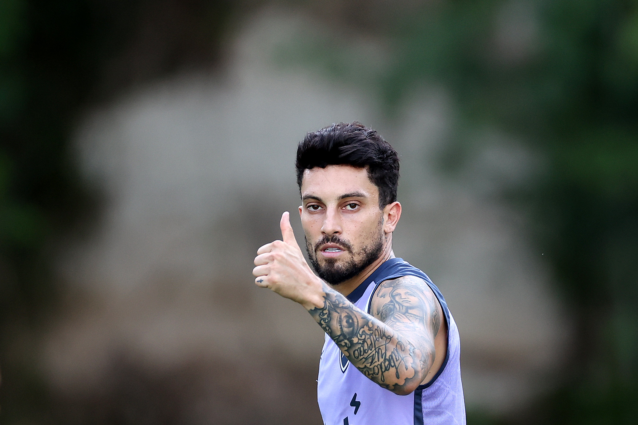 Alex Telles não foi convocado por Dorival Júnior