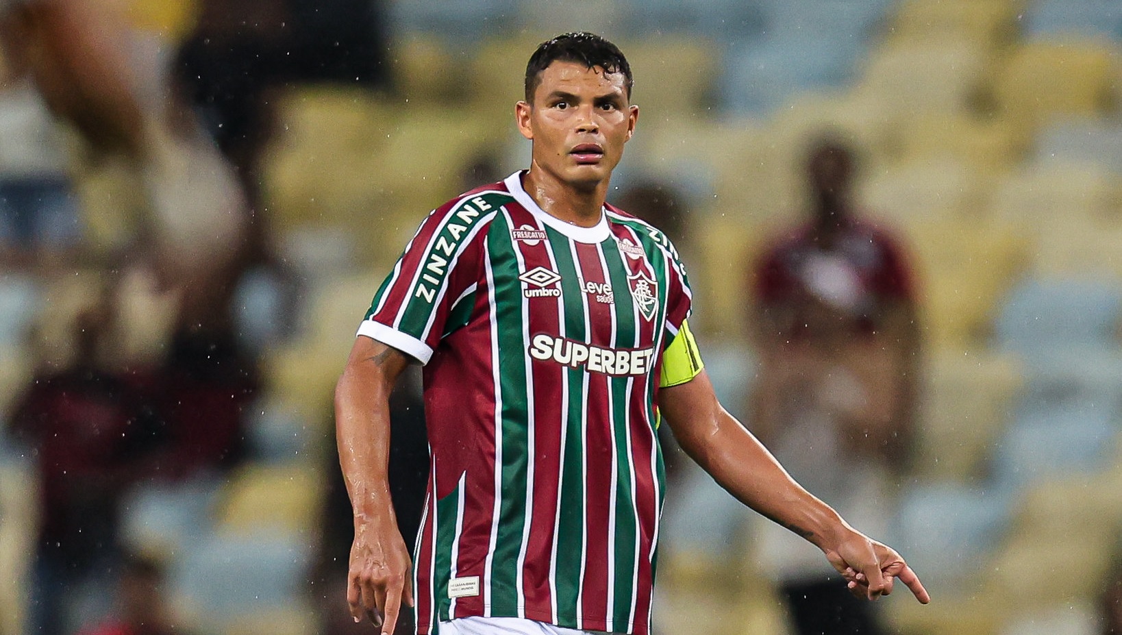 Thiago Silva em ação no FlaxFlu