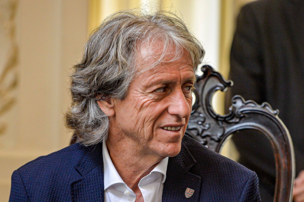 “Se for para o Brasil, a Seleção Brasileira volta a ser forte”, diz Eduardo Salvio sobre Jorge Jesus