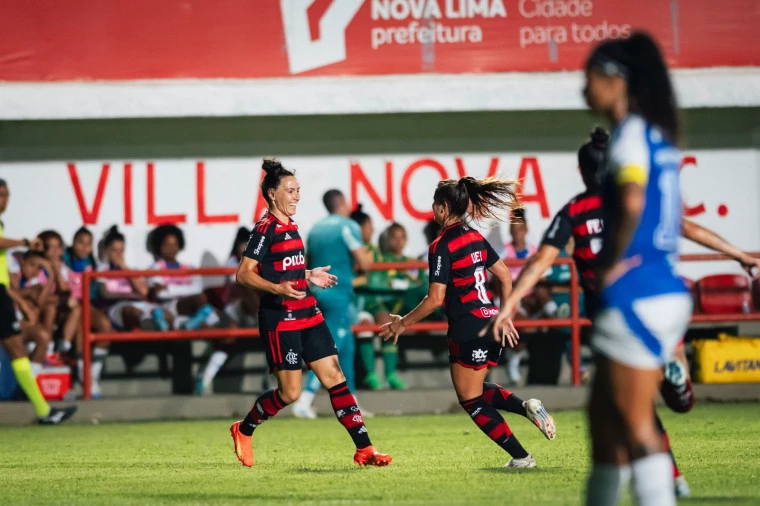 Flamengo empata com Cruzeiro, em Nova Lima, pelo Brasileiro Feminino.