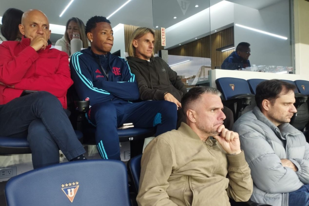 LDU x Flamengo: Técnico da Seleção Equatoriana, Sebastián Beccacece marcou presença no Estádio Casa Blanca; saiba detalhes