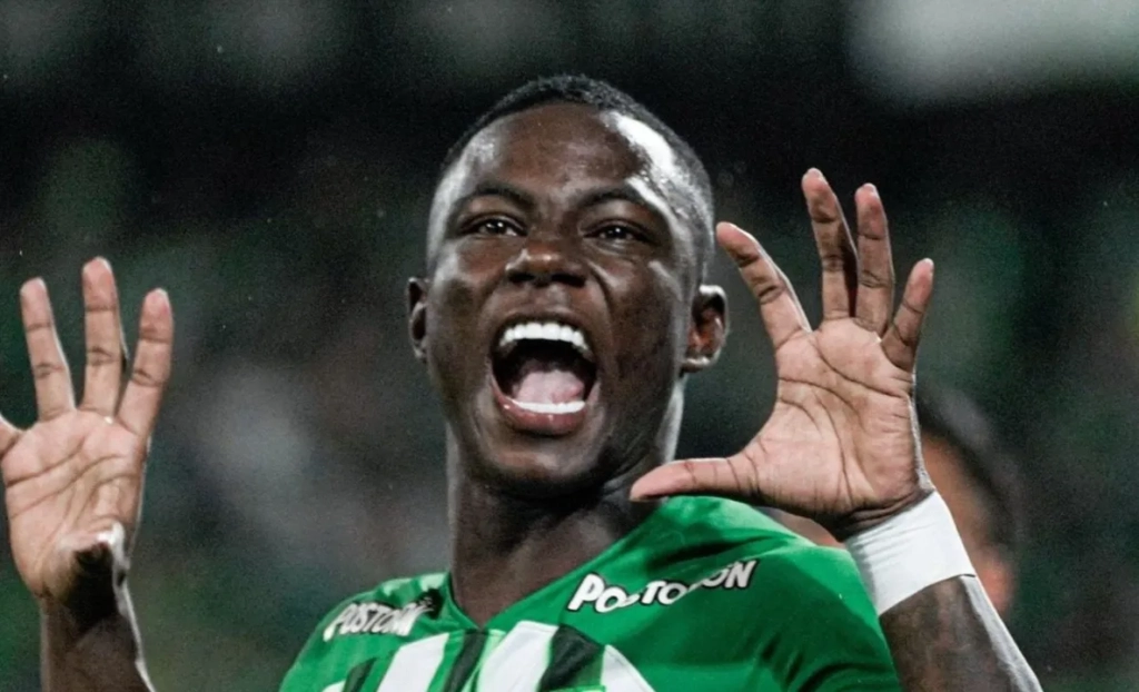 Marino Hinestroza entra no radar do Cruzeiro