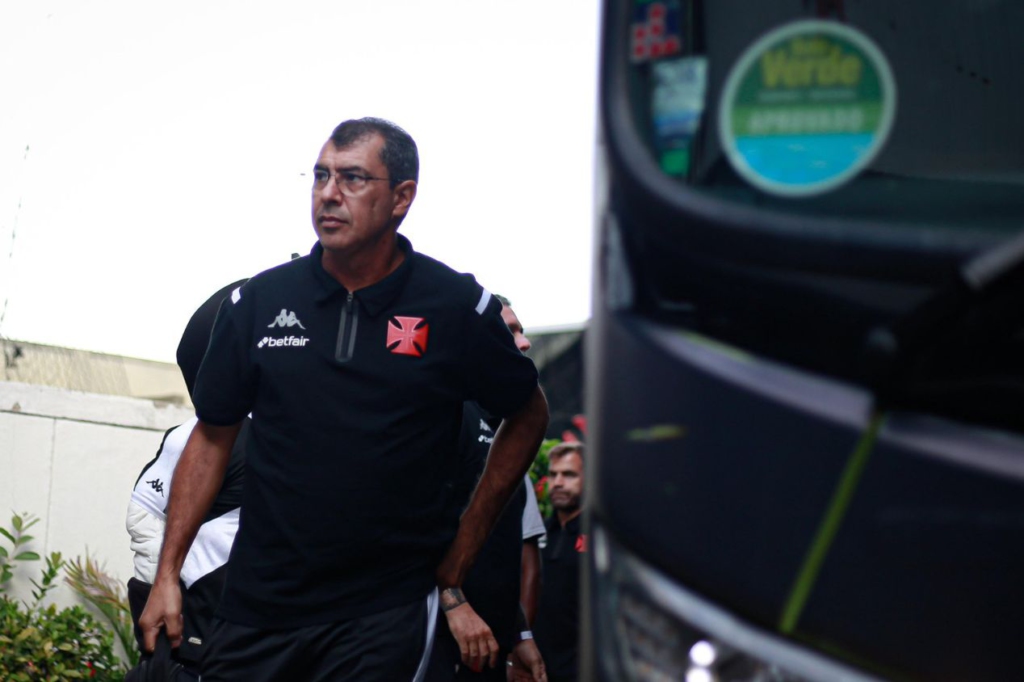 Fábio Carille é demitido do Vasco