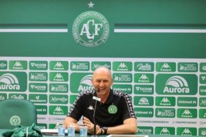 Técnico da Chapecoense fala em ‘sequelas’ e pede reação contra o Paysandu no Brasileirão Série B