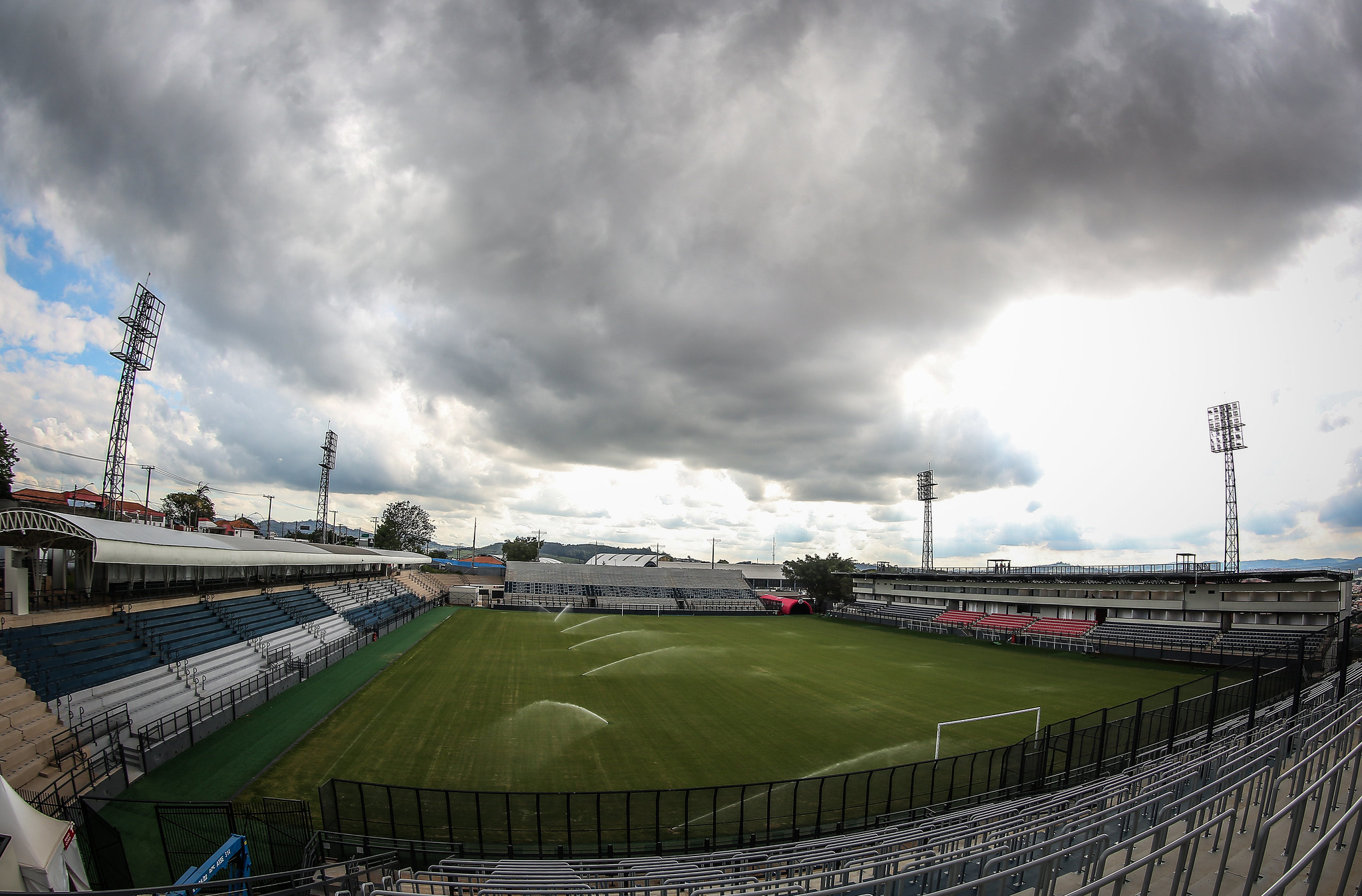 Estádio Municipal Cícero de Souza Marques